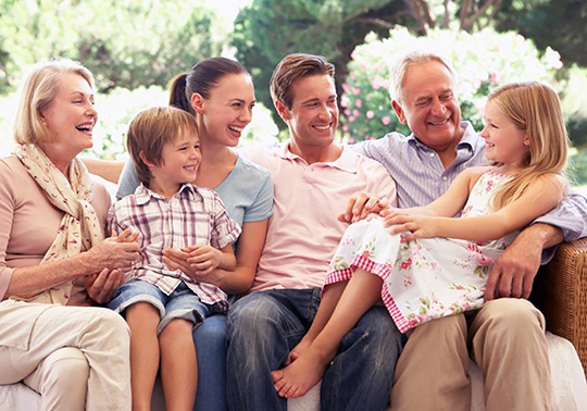 Toute la famille, des enfants aux grands-parents